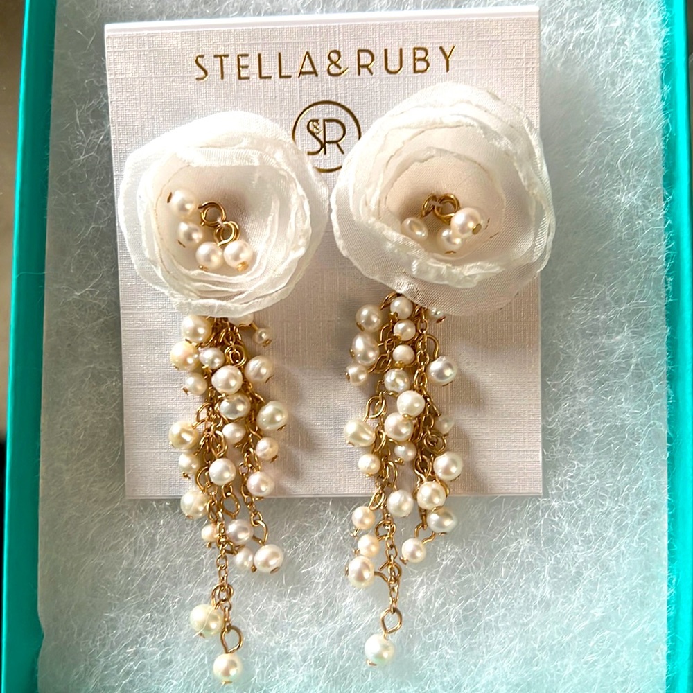 Stella & Ruby peony dangle earring